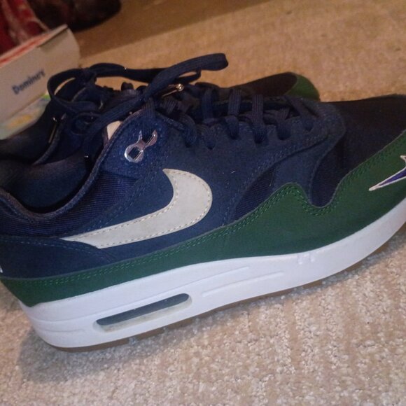 Air Max 1 "Gorge Green" sneakers - Picture 2 of 9